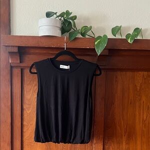 NWT Elodie Classic Black Muscle Tee